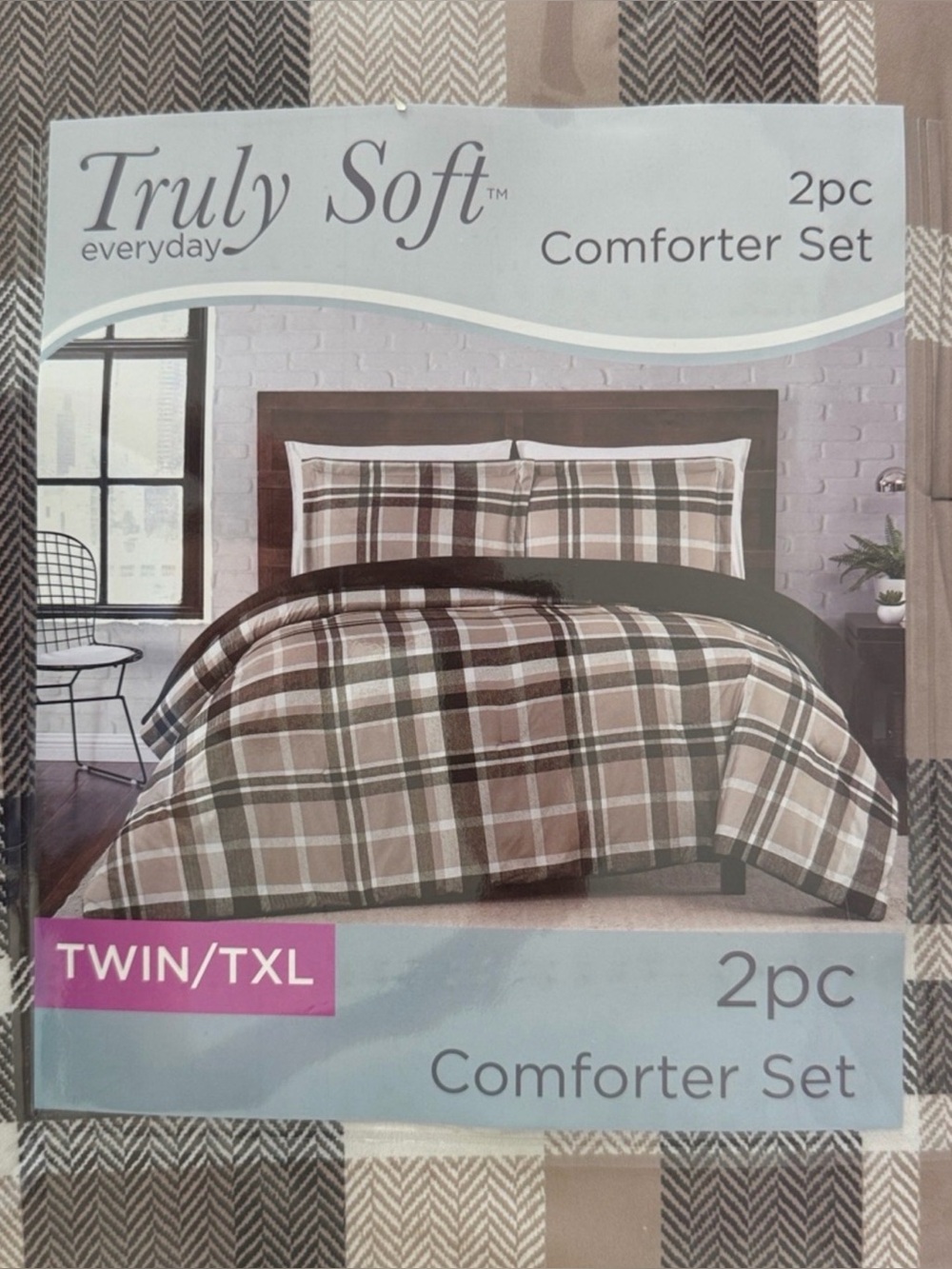 Truly Soft Twin Multi Stripe
Comforter and Sham Set Unopened
Original Packaging - Picture 3 of 7